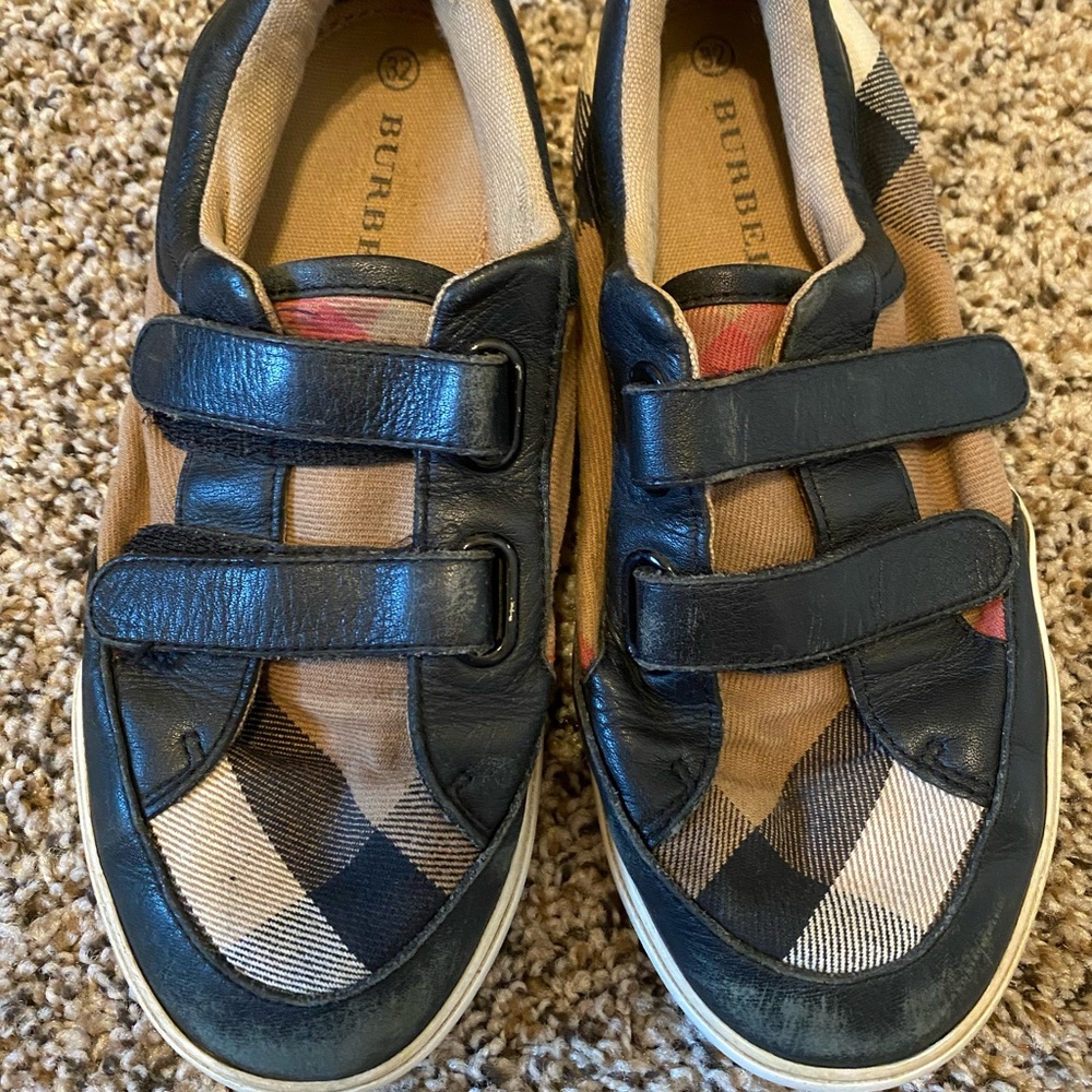Burberry Kids Velcro Shoes - Size 1